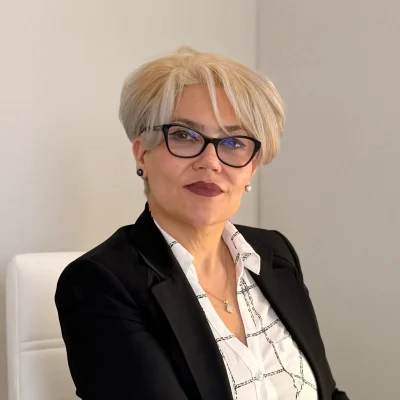 Leila-Feizizad
